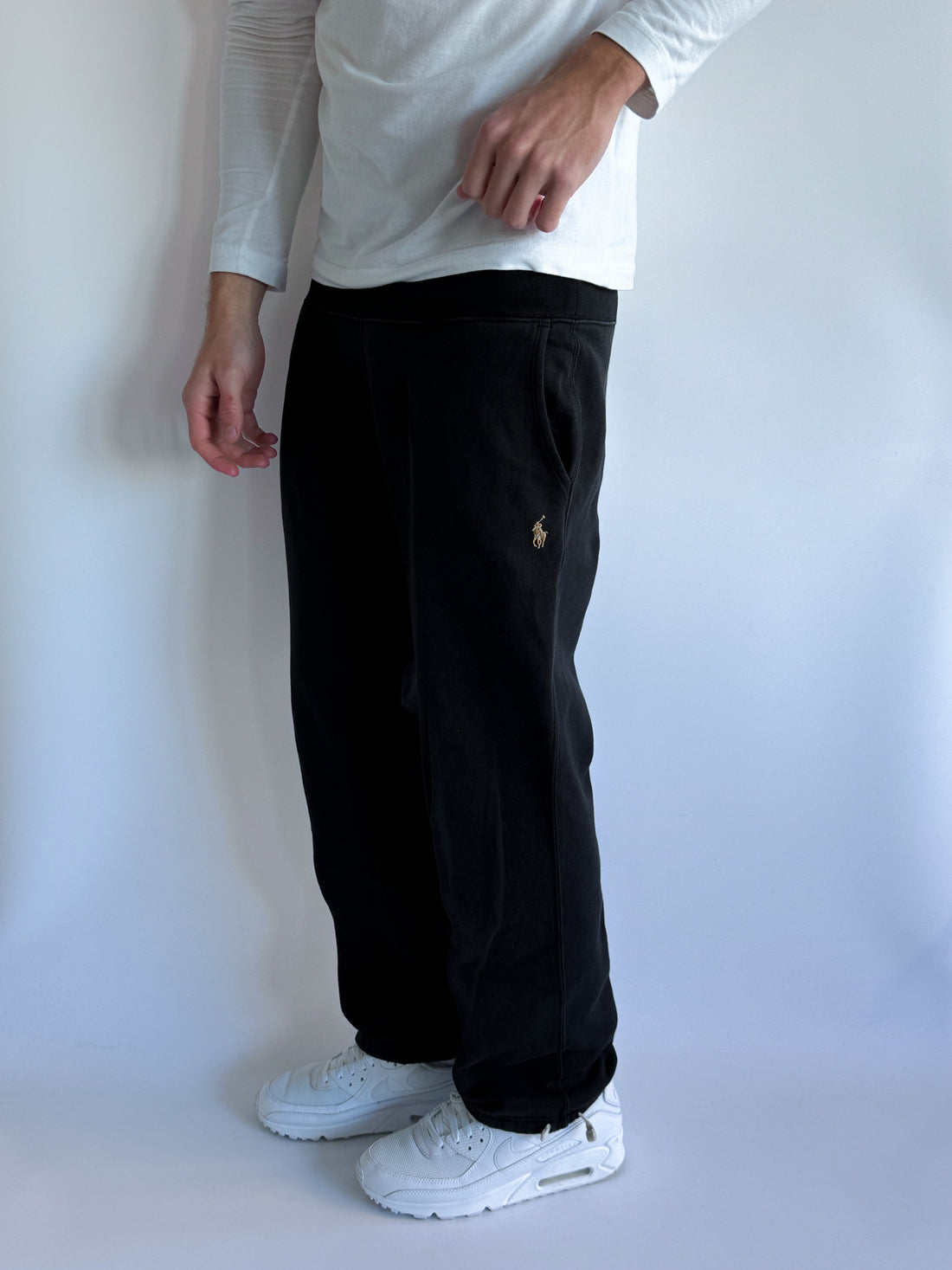 Pantalón Jogger Vintage Polo Ralph Lauren Negro (Logo Amarillo) – Oferta Limitada